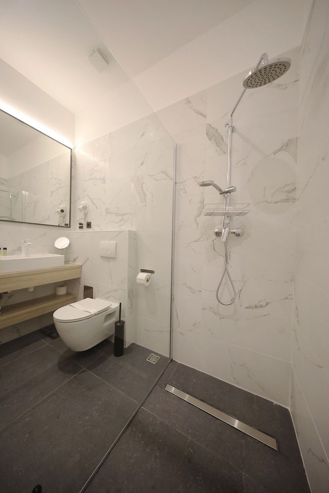 Teatro Verdi Hotel Superior Double Room 3