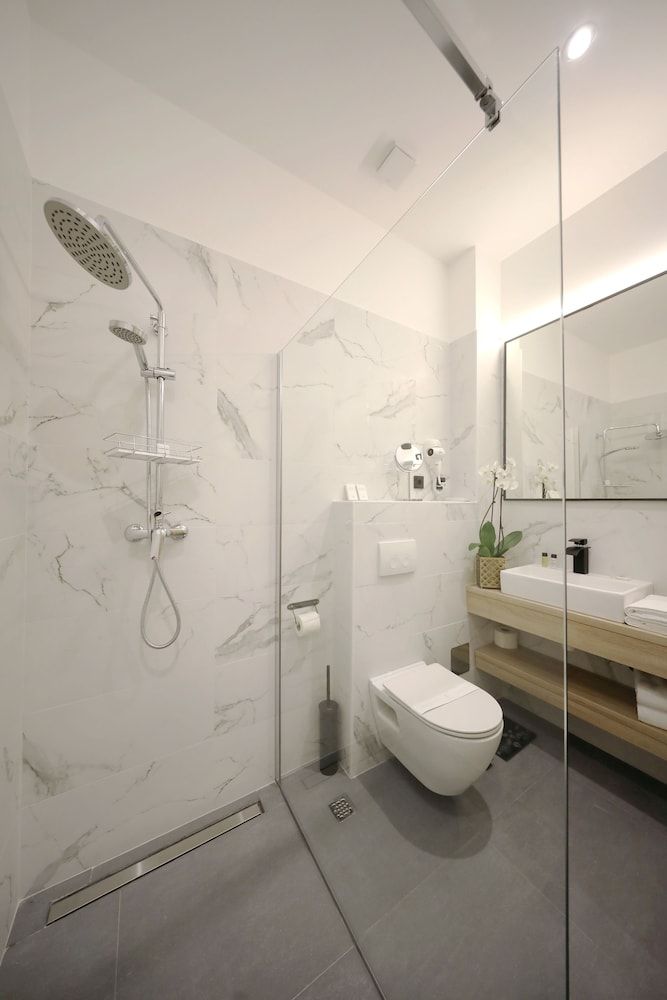 Teatro Verdi Hotel Deluxe Double Room 5