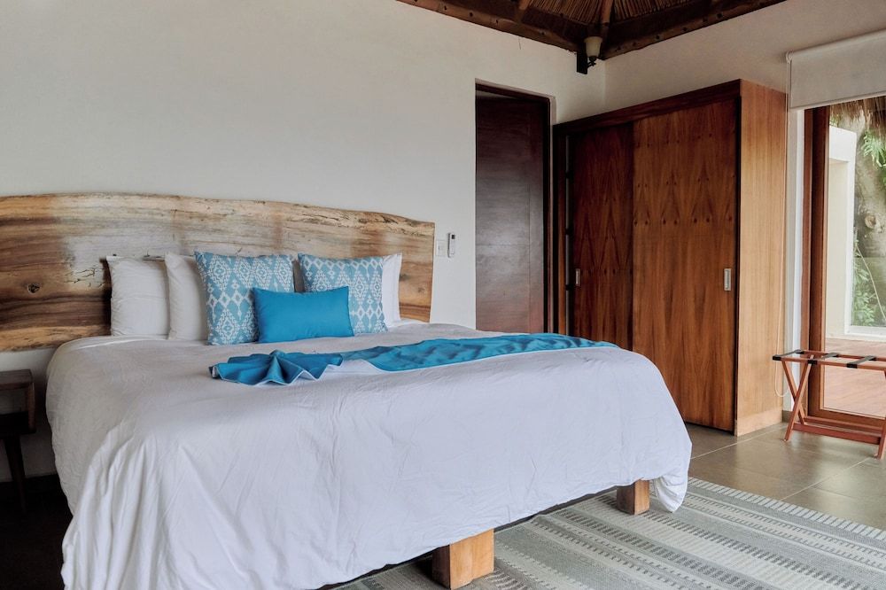 Ysuri Sayulita - Beachfront Hotel Premium Suite, Multiple Beds, Non Smoking 5