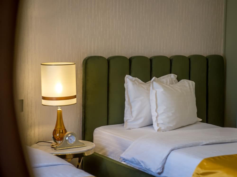 Lido by Phoenicia Deluxe Twin Room 8