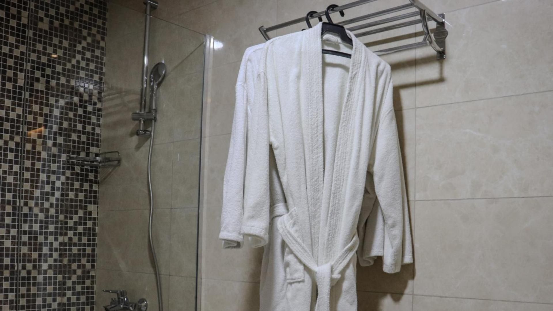 undefined Sandy Palace Hotel 6