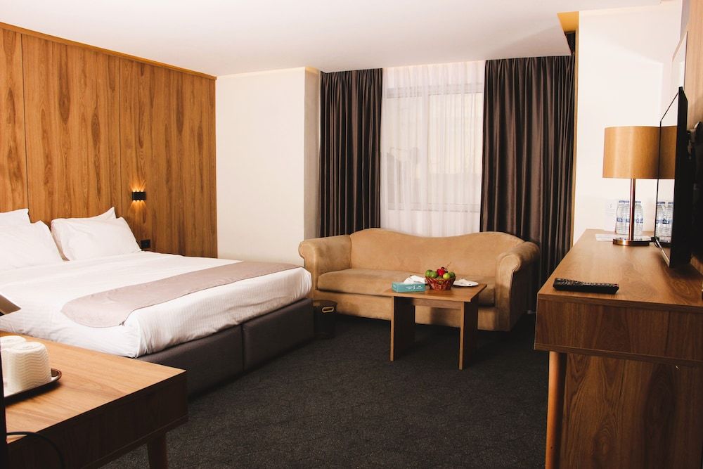 undefined Sandy Palace Hotel 4
