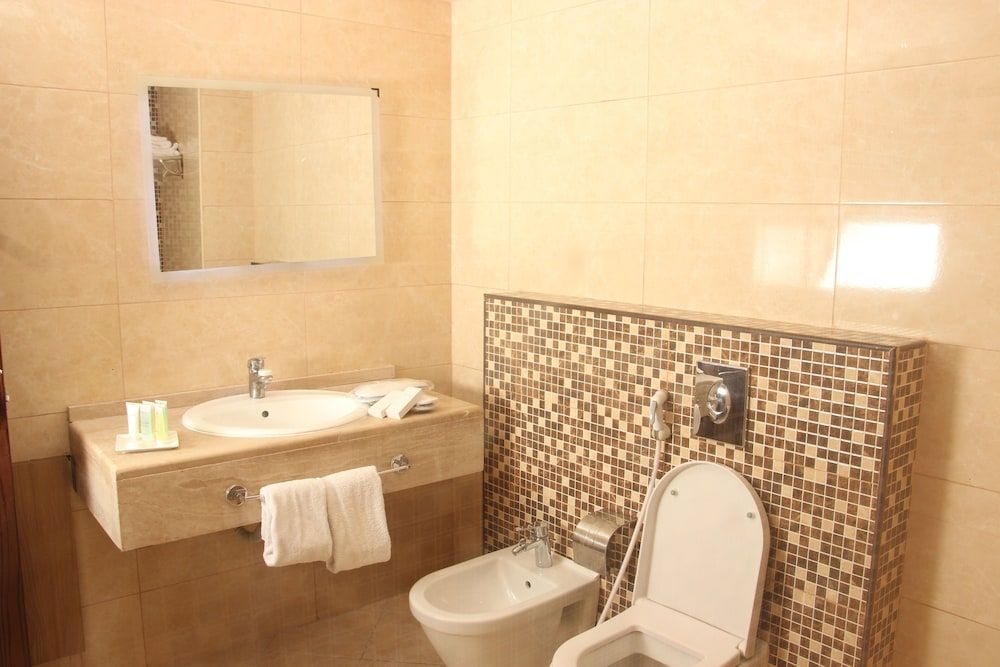 undefined Sandy Palace Hotel 8