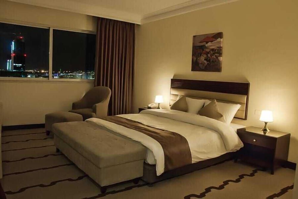 undefined Sandy Palace Hotel 8