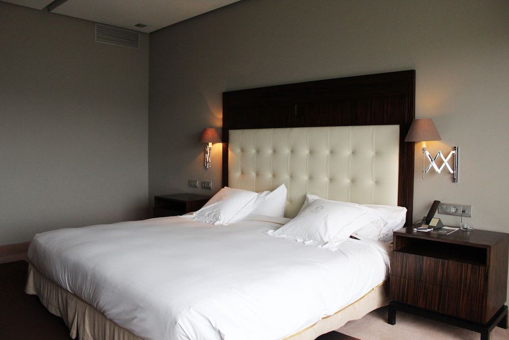 Pazo Los Escudos Hotel And Spa Resort Premium Single Room 5