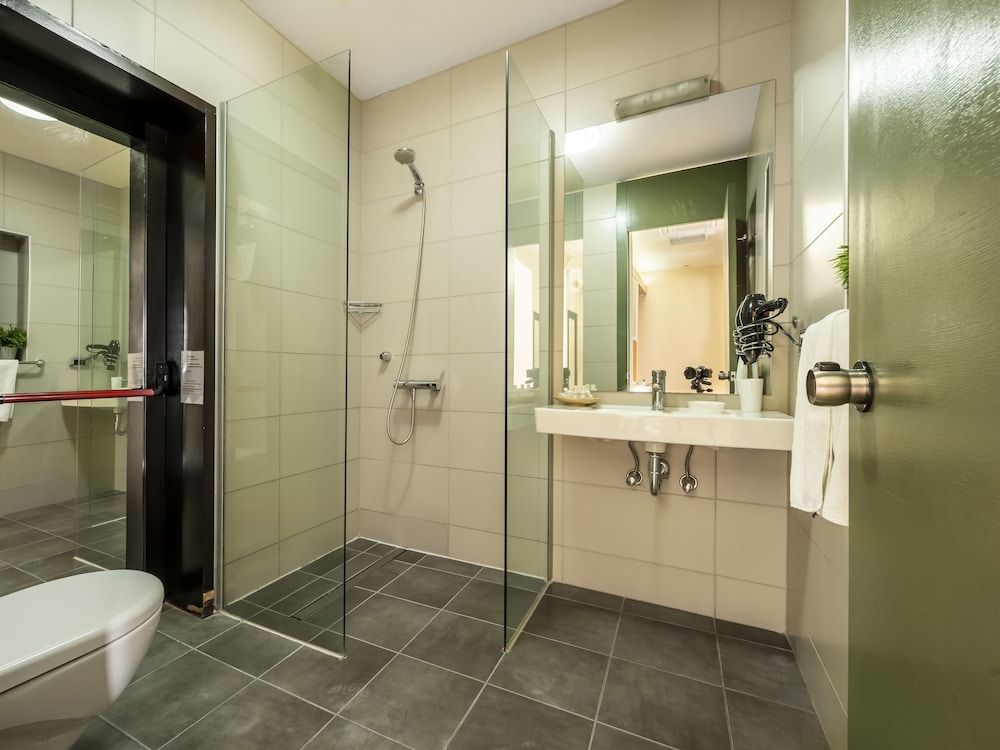 Ansen Suites Superior Suite 40