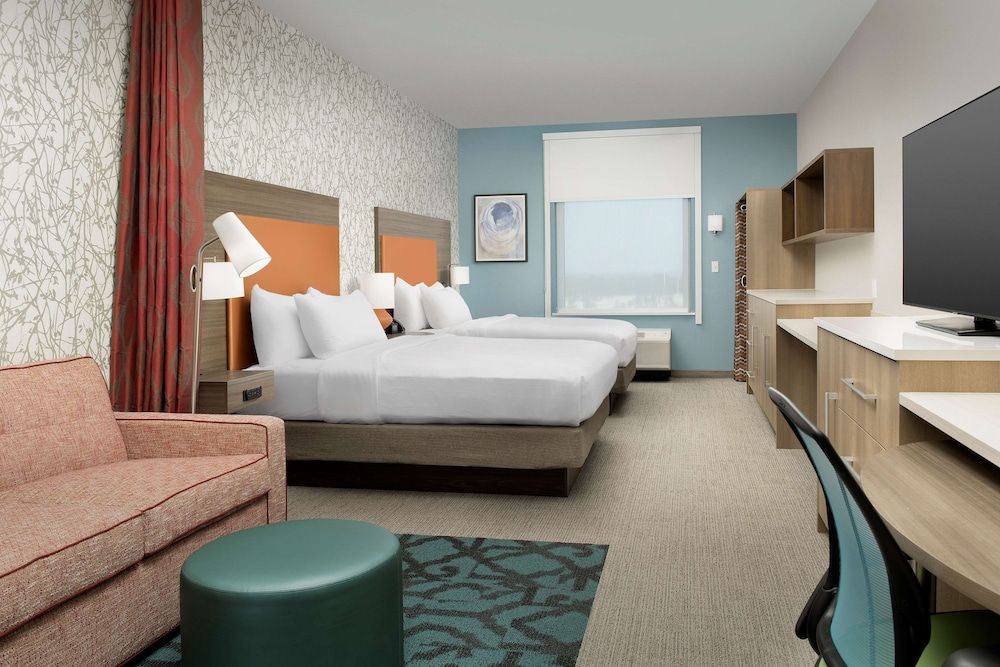 Studio, 2 Queen Beds, Accessible, Bathtub