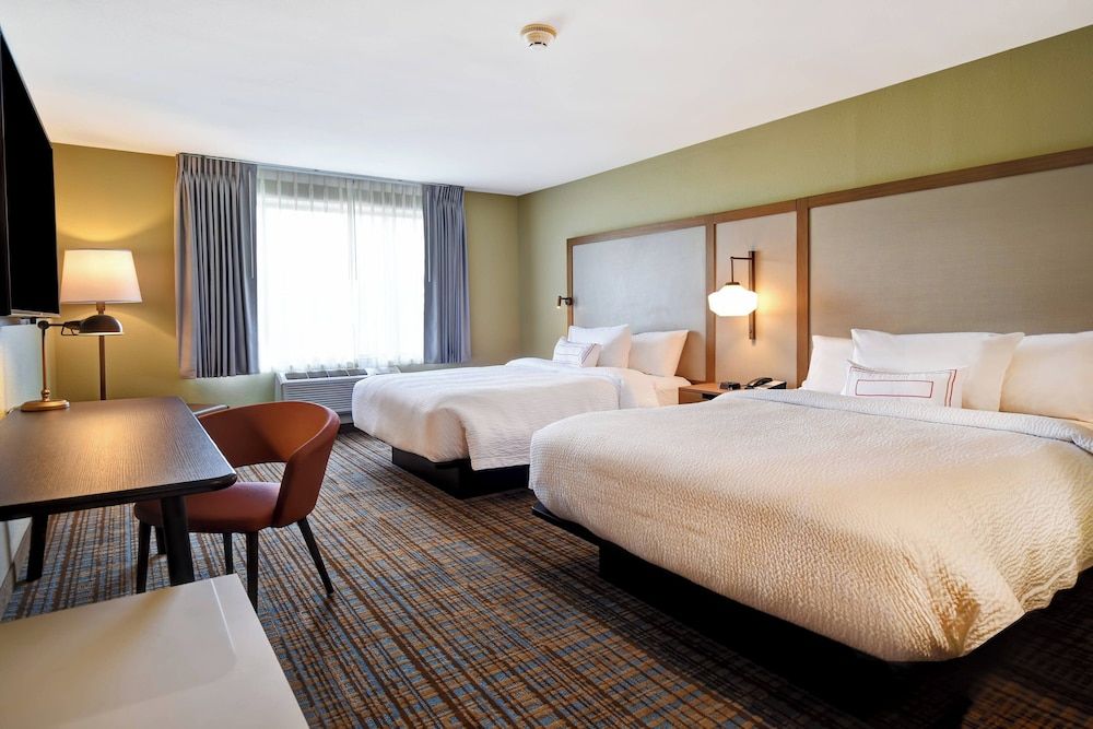 Room, 2 Queen Beds, Non Smoking