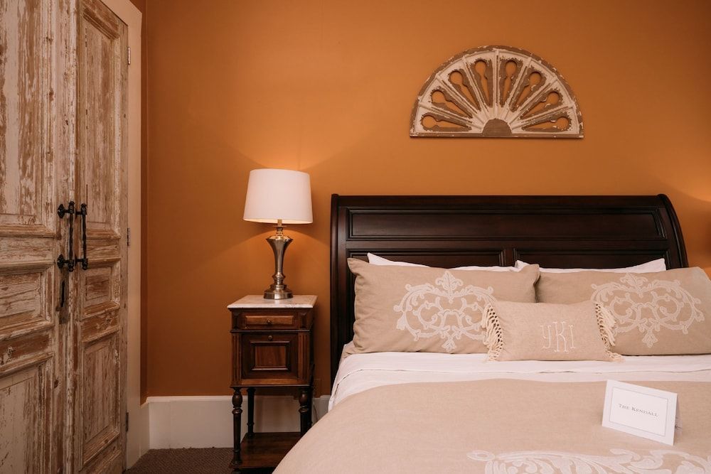 The Kendall Col. Henry C. King Suite