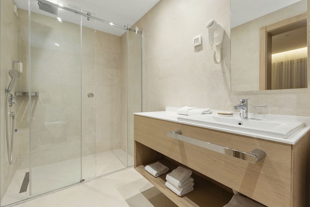 Hotel Harmonia by Dukley Junior Suite, Courtyard View 8