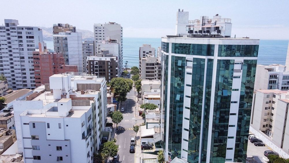 undefined Miraflores Colon Hotel 2