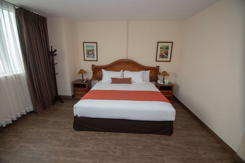 undefined Miraflores Colon Hotel 9