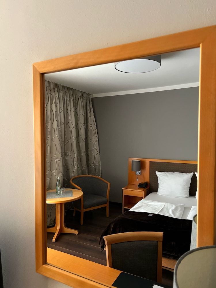 Hotel Prinz Double Room, 1 Queen Bed 27