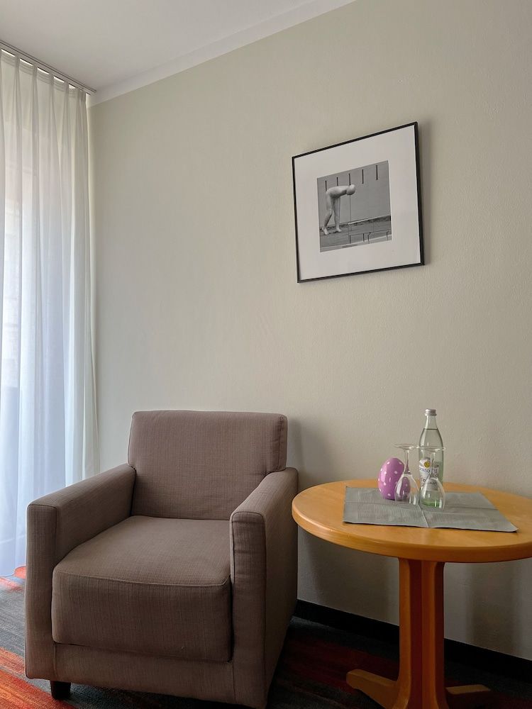 Hotel Prinz Double Room, 1 Queen Bed 26