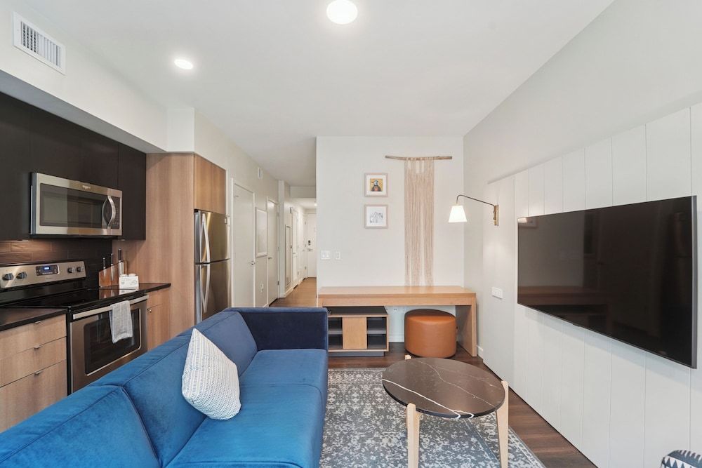 Sentral Union Station Studio, 1 Queen Bed 5