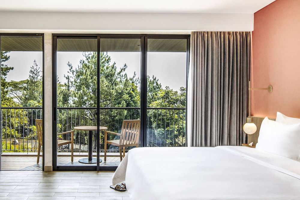 The Botanica Sanctuary Bogor Room, Corner (Unique) 2