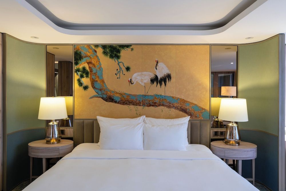 Sky Executive Suite