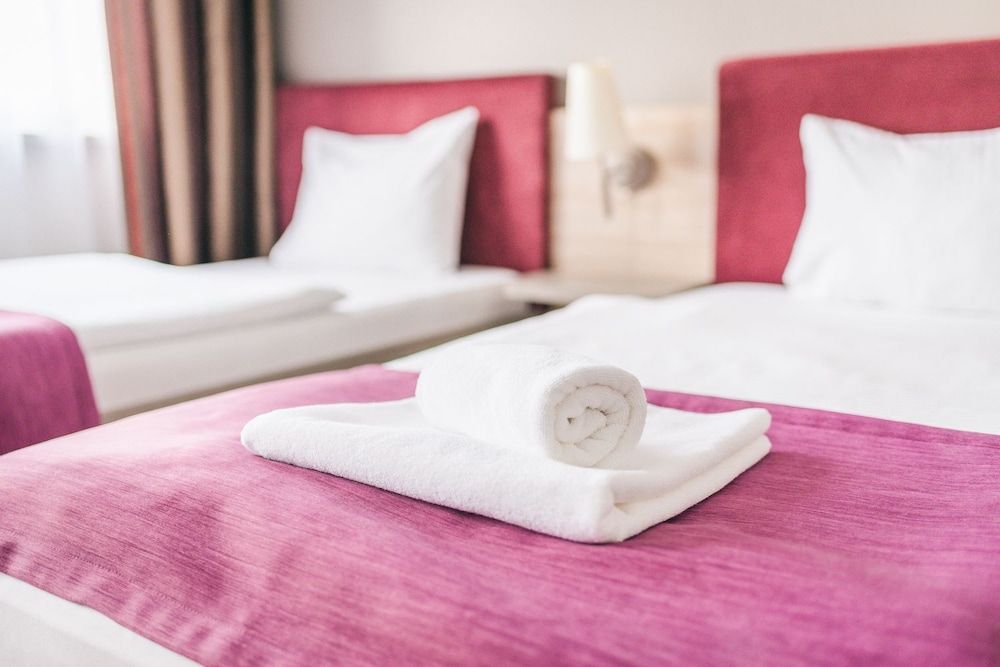 Hotel Forum Standard Twin Room, 2 Twin Beds 2