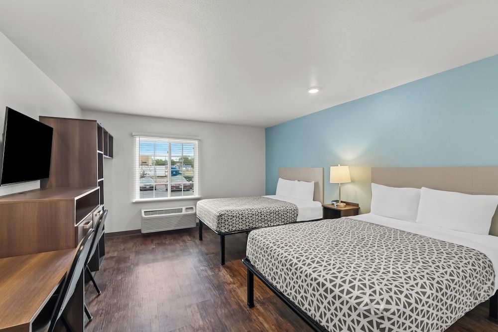 Standard Room, 2 Double Beds, Non Smoking