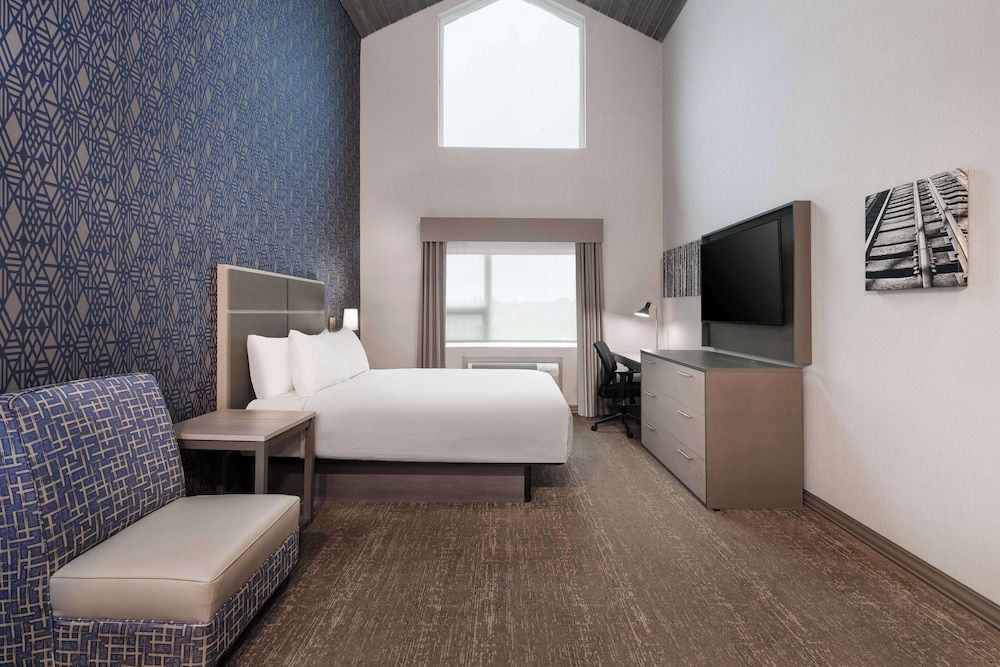 Best Western Plus Prince George Standard Room, 2 Queen Beds, Non Smoking, Kitchen