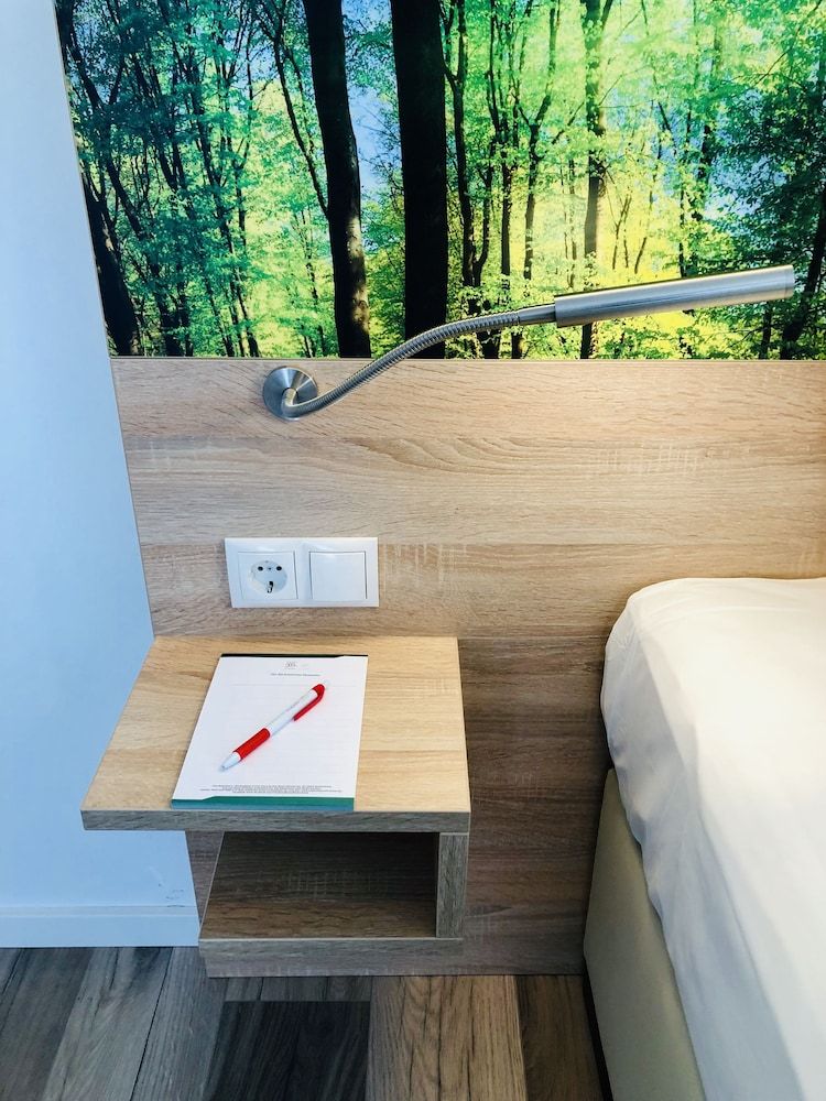 Four Stars by City Hotel Deluxe Double Room, Garden View 13