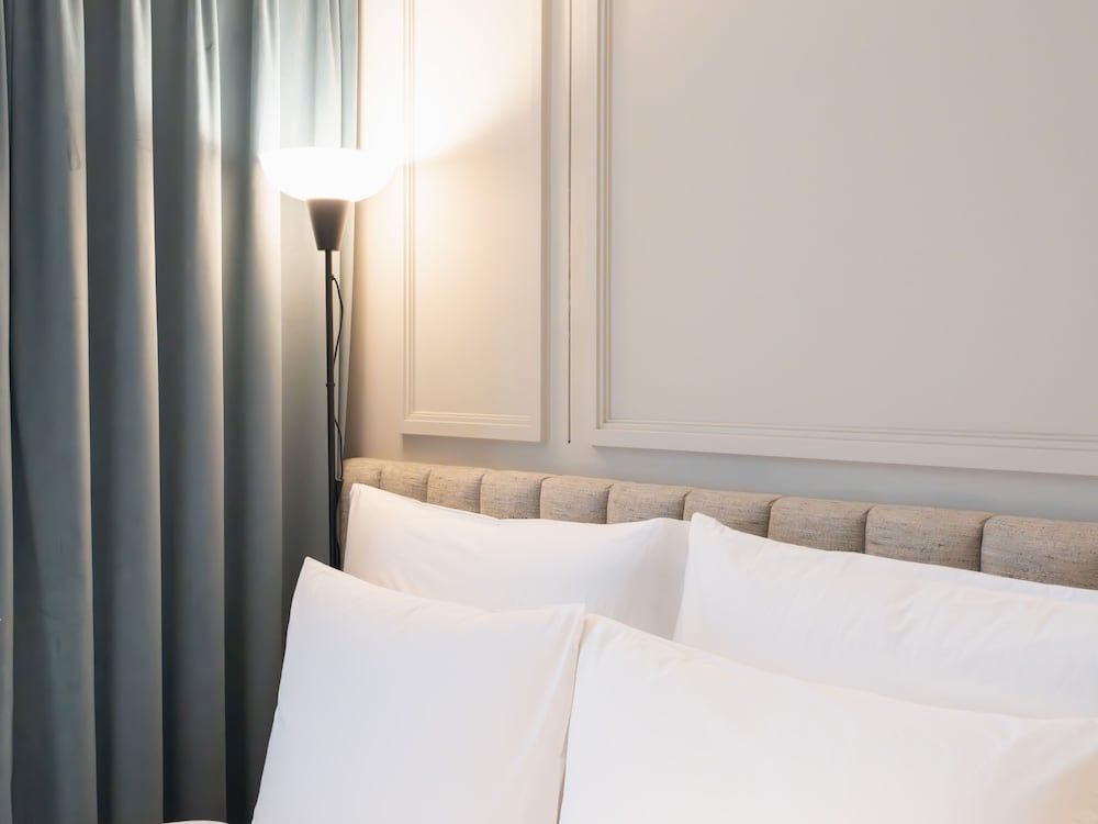 Hotel Crescendo Seoul Petite Queen Room 9