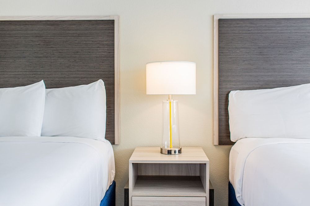 Creekside Inn Deluxe Room, 2 Queen Beds, Accessible