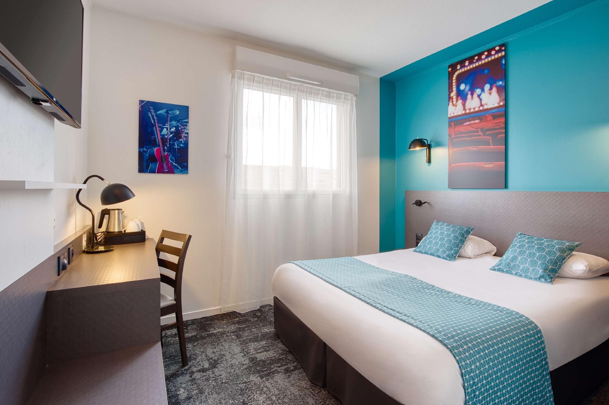 1 QUEEN BED, NONSMOKING, COMFORT ROOM