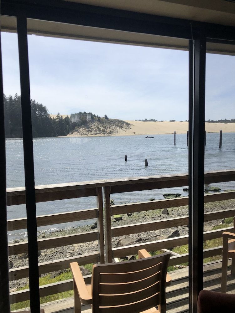 Room, 1 King Bed, Non Smoking, River View