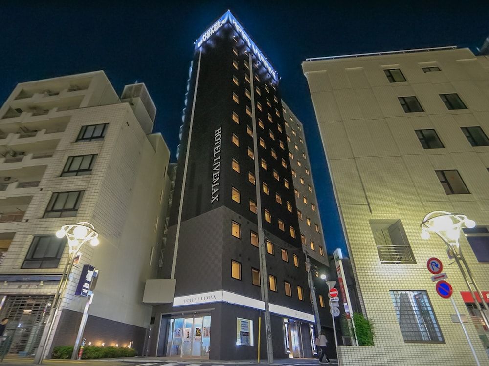 undefined Hotel Livemax Takadano Baba Station Square 6