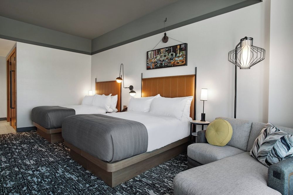 The Farnam, Autograph Collection Room, 2 Queen Beds, City View 3