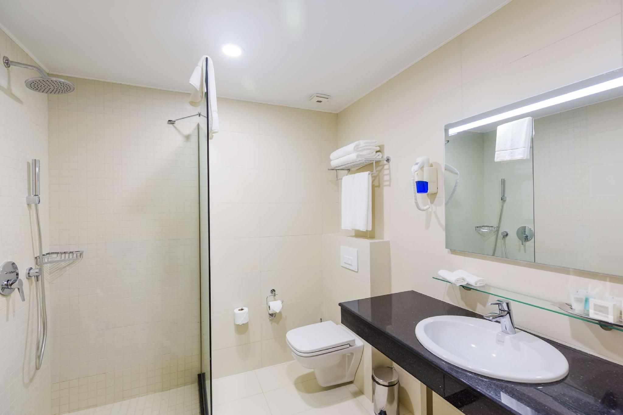 undefined Best Western Premier Batumi 10