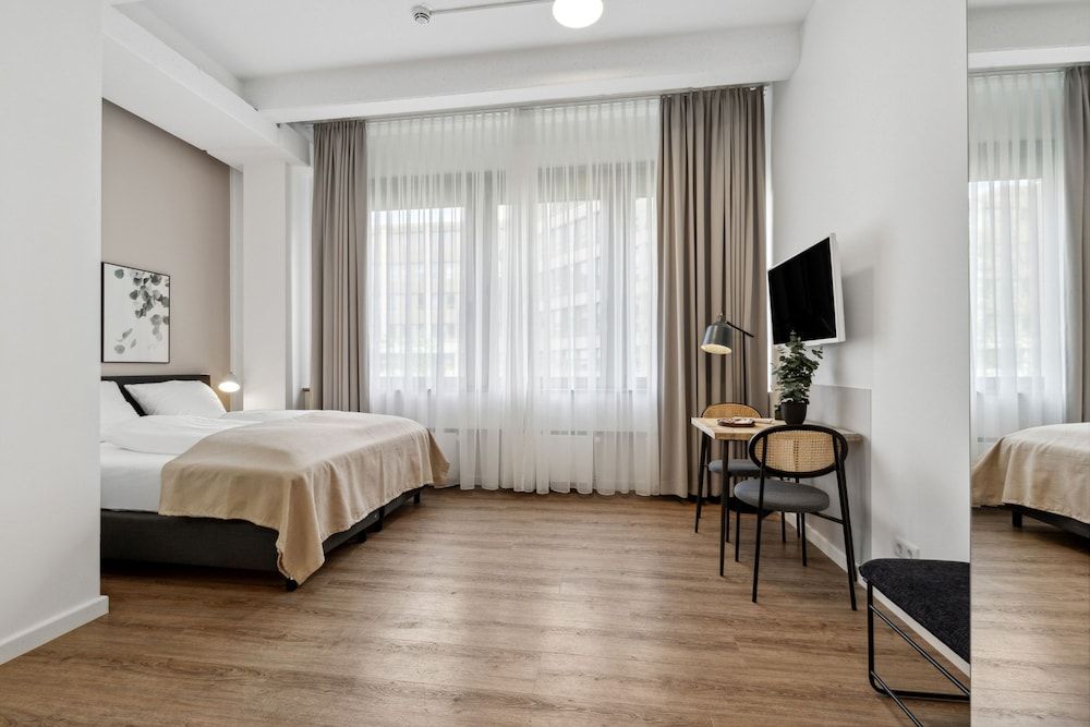 limehome Munich Fritz-Erler Str. Suite 7