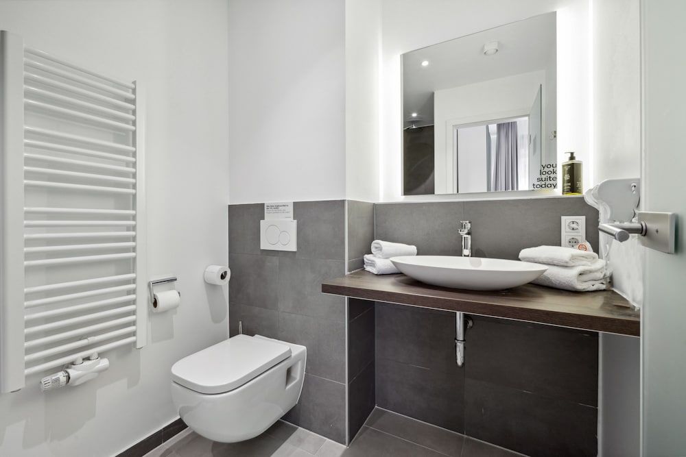 limehome Munich Fritz-Erler Str. Suite 14