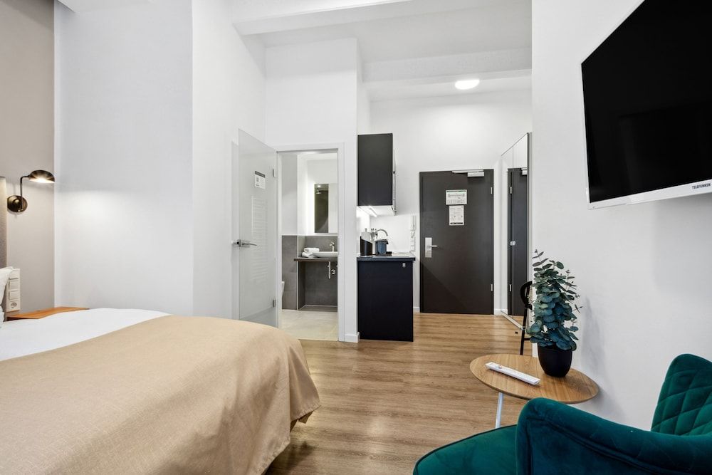 limehome Munich Fritz-Erler Str. Suite 19