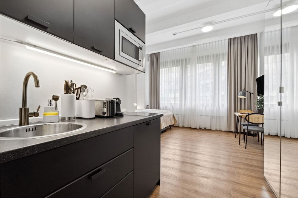 limehome Munich Fritz-Erler Str. Suite 23