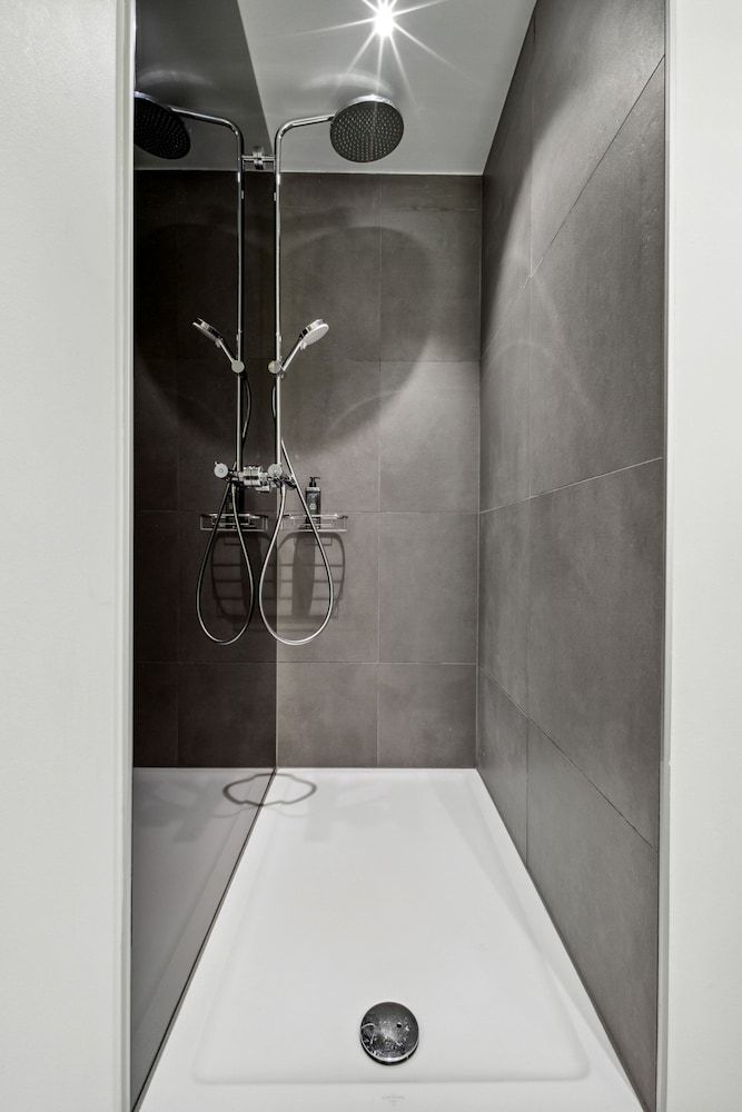 limehome Munich Fritz-Erler Str. Suite 12