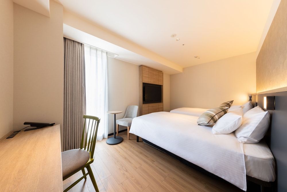 Premium Twin Room for 2 People