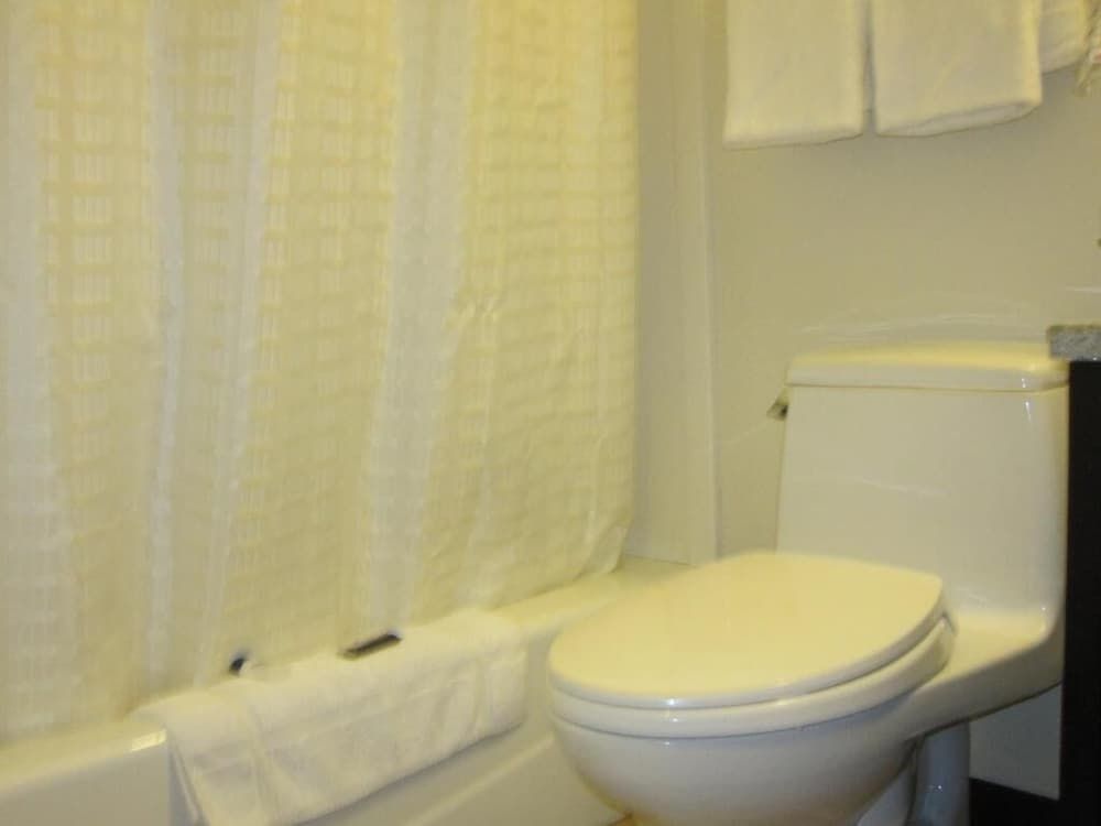 Super Lake Hotel Single Room 8