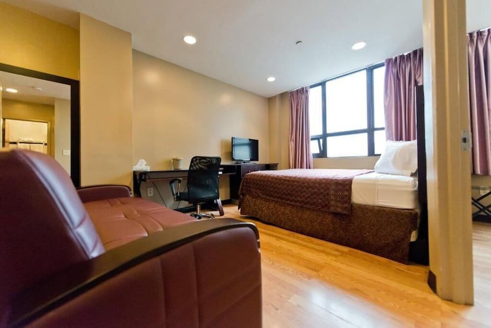 undefined Super Lake Hotel 3