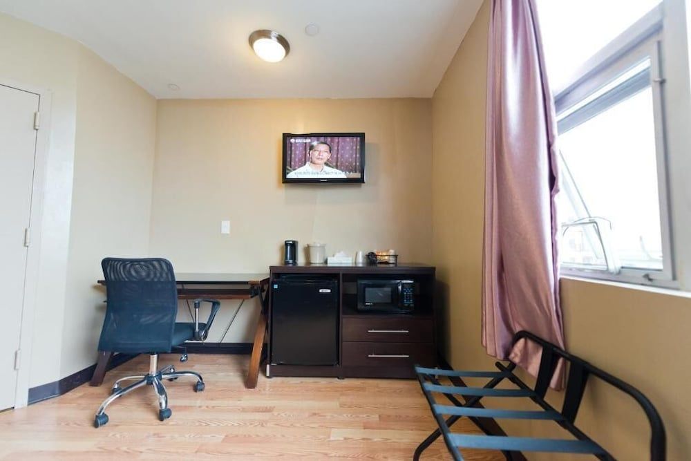 Super Lake Hotel Single Room 5