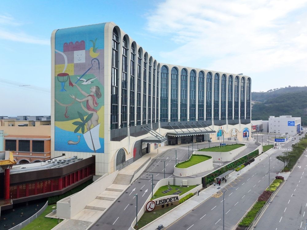 undefined Lisboeta Hotel