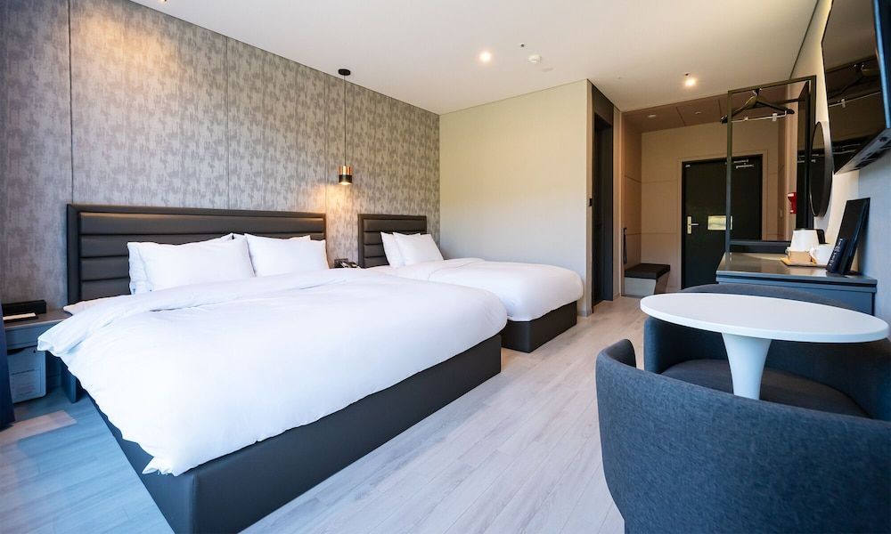 Hotel Ohevday Deluxe Twin 6