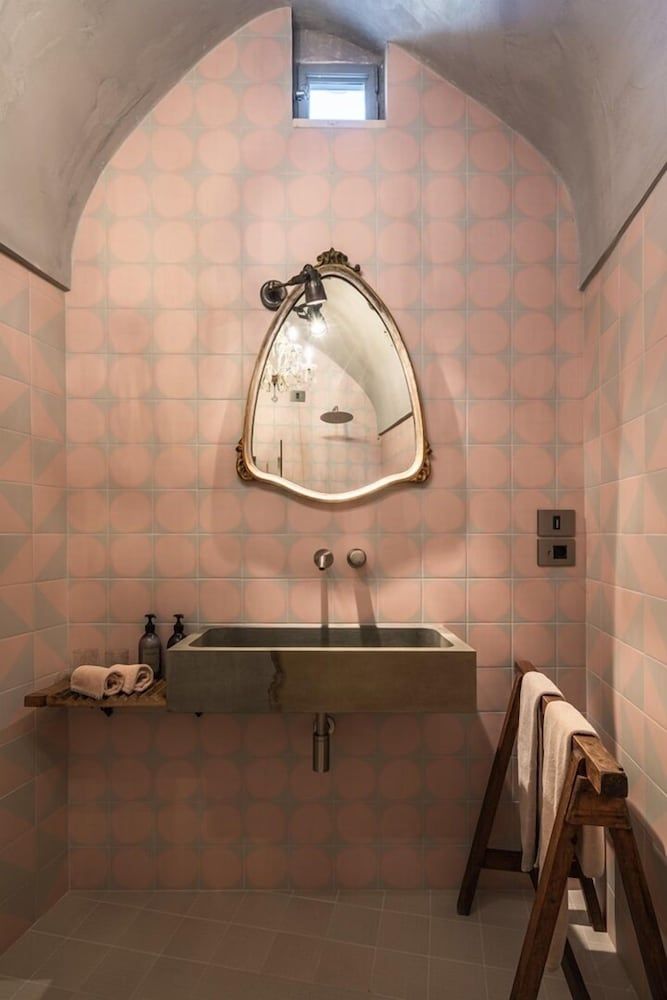 Paragon 700 Boutique Hotel & SPA Deluxe Double Room 3