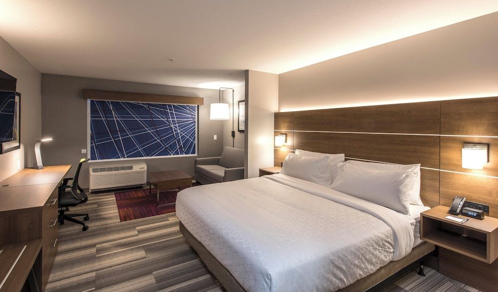 undefined Holiday Inn Express & Suites Phoenix North - Happy Valley by IHG 2