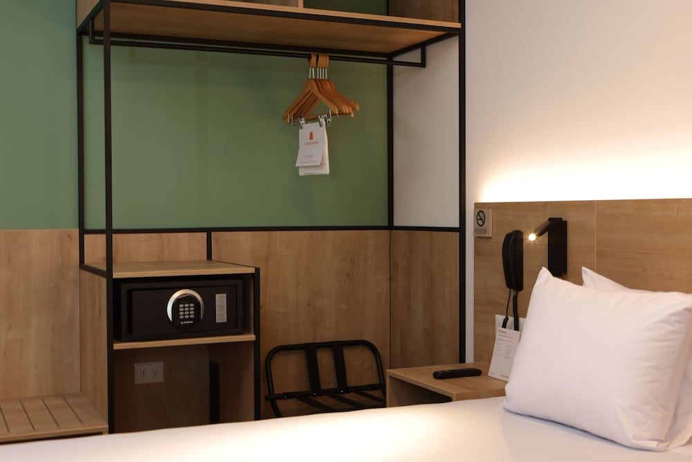 Casa Andina Standard Benavides Traditional Room, 1 King Bed 4