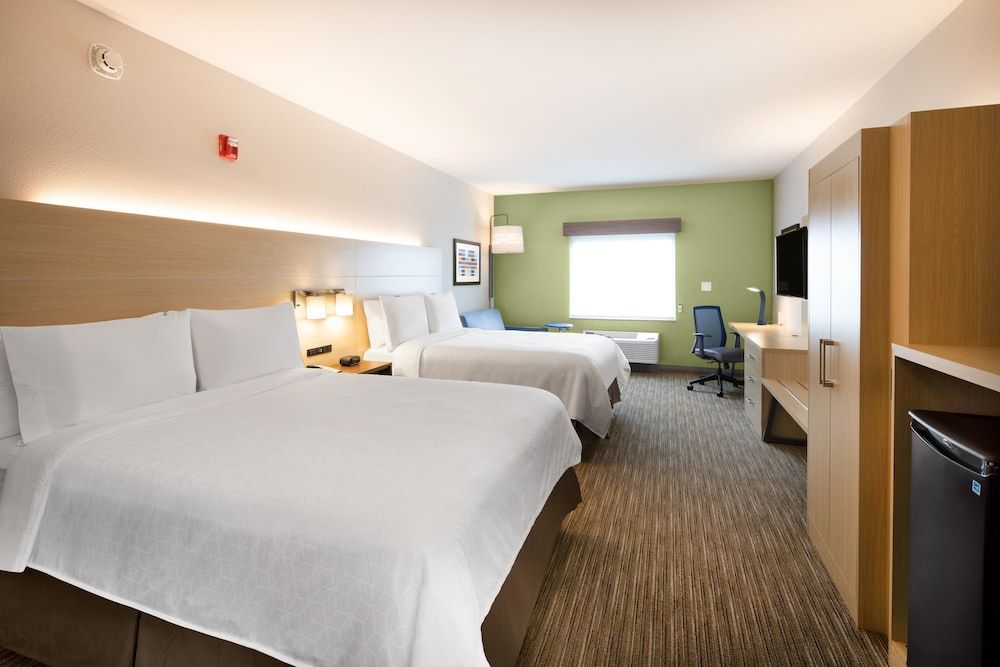 Standard Room, 2 Queen Beds, Accessible (Communications, Accessible Tub)