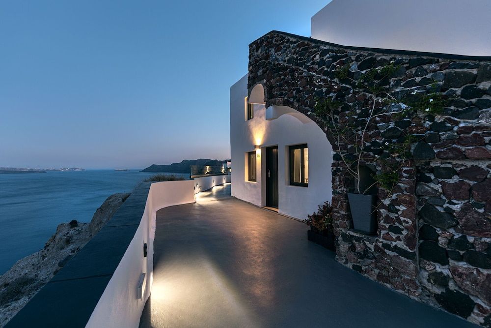 undefined Pearl of Caldera Oia Boutique Hotel 6