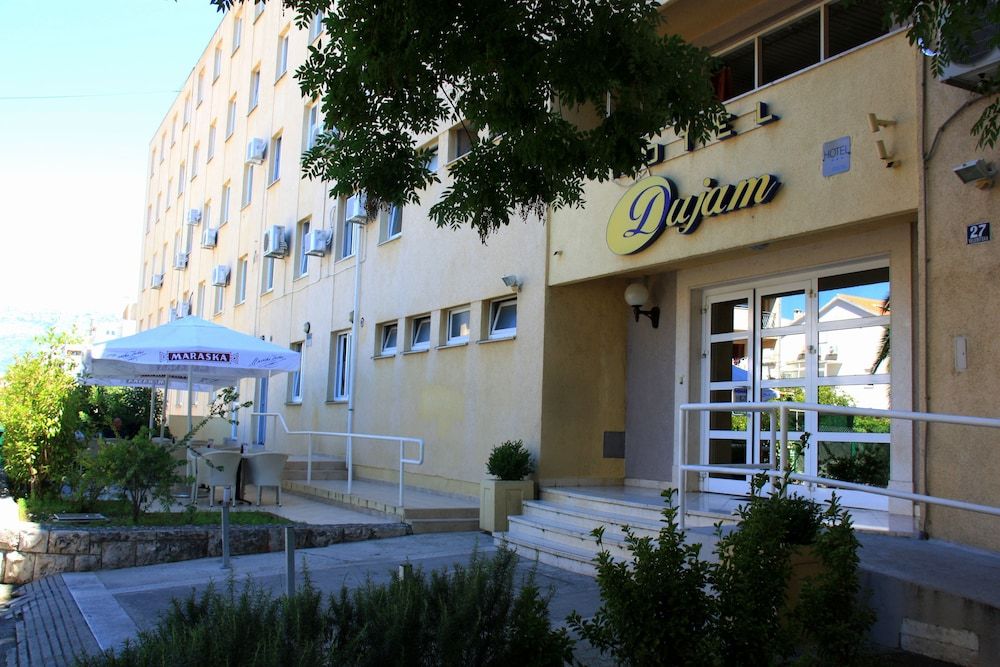undefined HoSTel Dujam