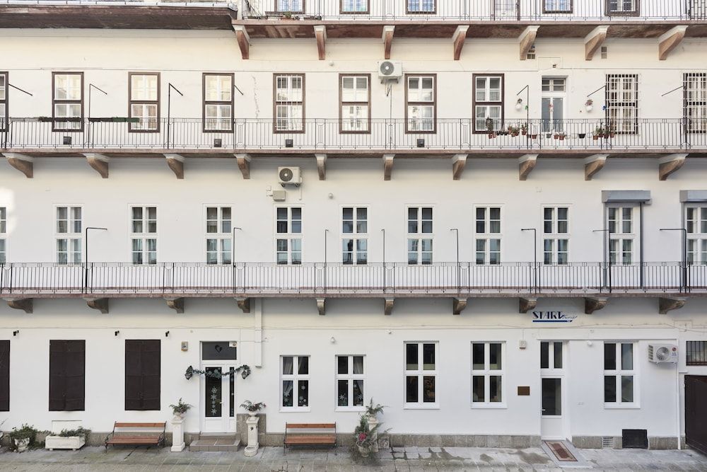 undefined Boutique Residence Budapest 8